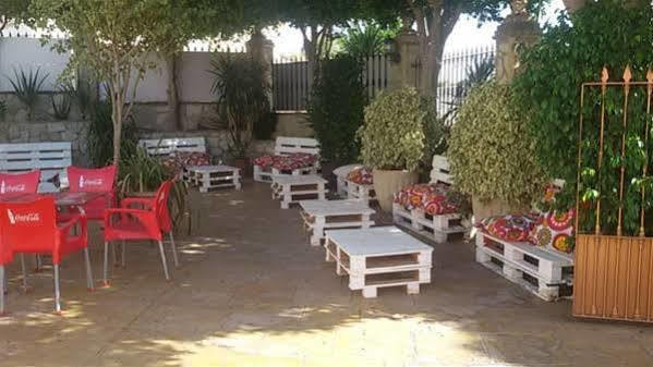 Hotel Restaurante Calderon Arcos de la Frontera Exterior foto
